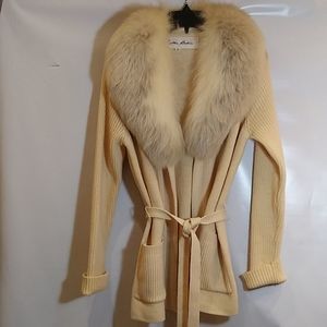 LILLIE RUBIN FUR COLLAR SWEATER. M